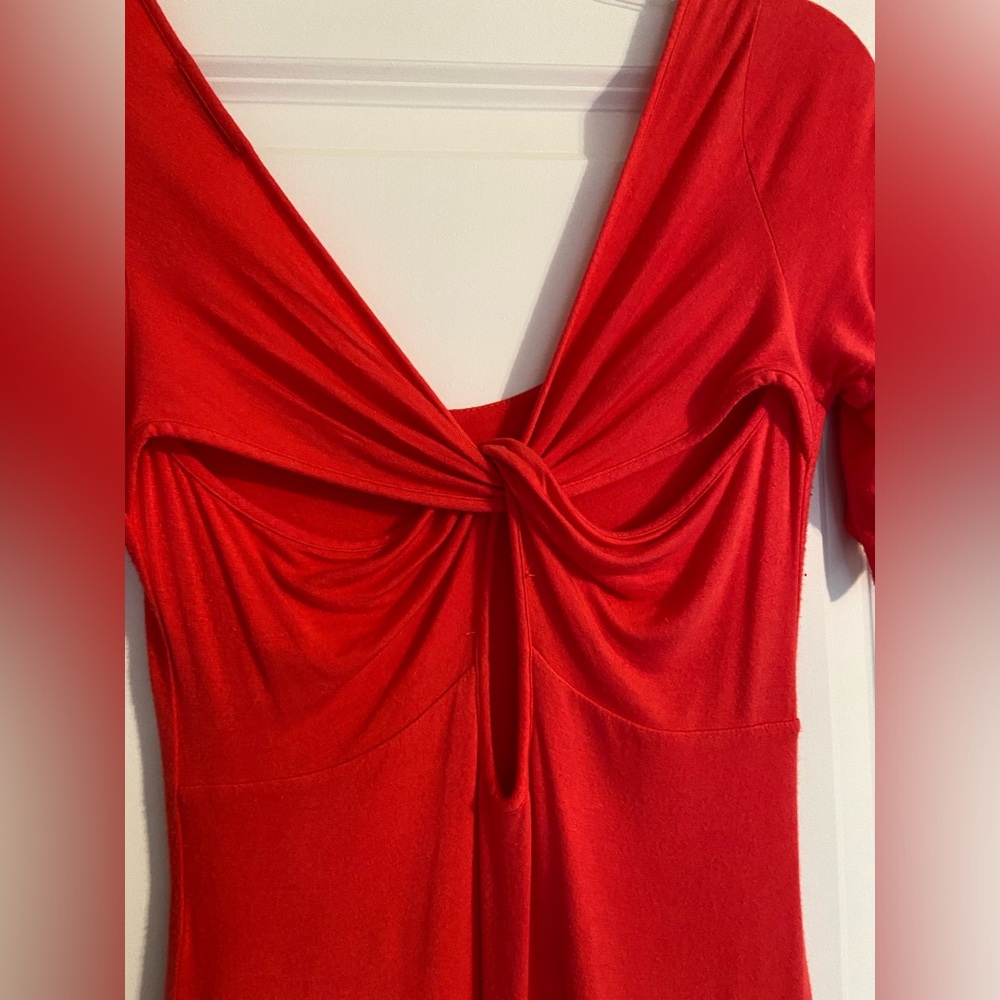 🟩🪷Soprano bodycon dress size medium - Picture 3 of 4